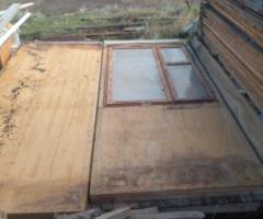 Панельный домик,очень хороший и вместительный