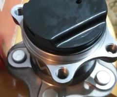 Запчасти на Ниссан серена с25