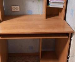 Стол компьютерный