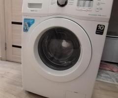 Продается стиральная машина фирмы  Samsung