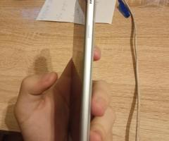 Продаю телефон мне не нужен, там город указан не верный город Брянск